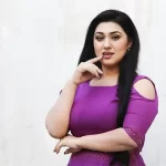 উদ্দাম নেচে সমালোচনার মুখে কৌশানী