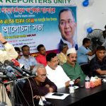 নিজ ফ্ল্যাটে বিমানবালার রক্তাক্ত লাশ