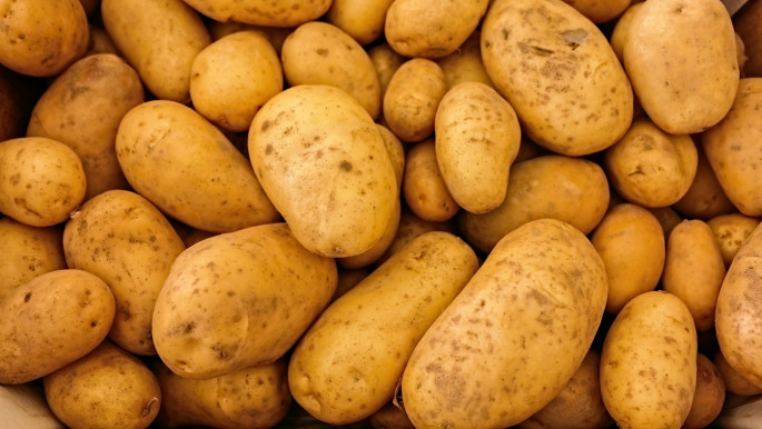 potatoes 411975 1920