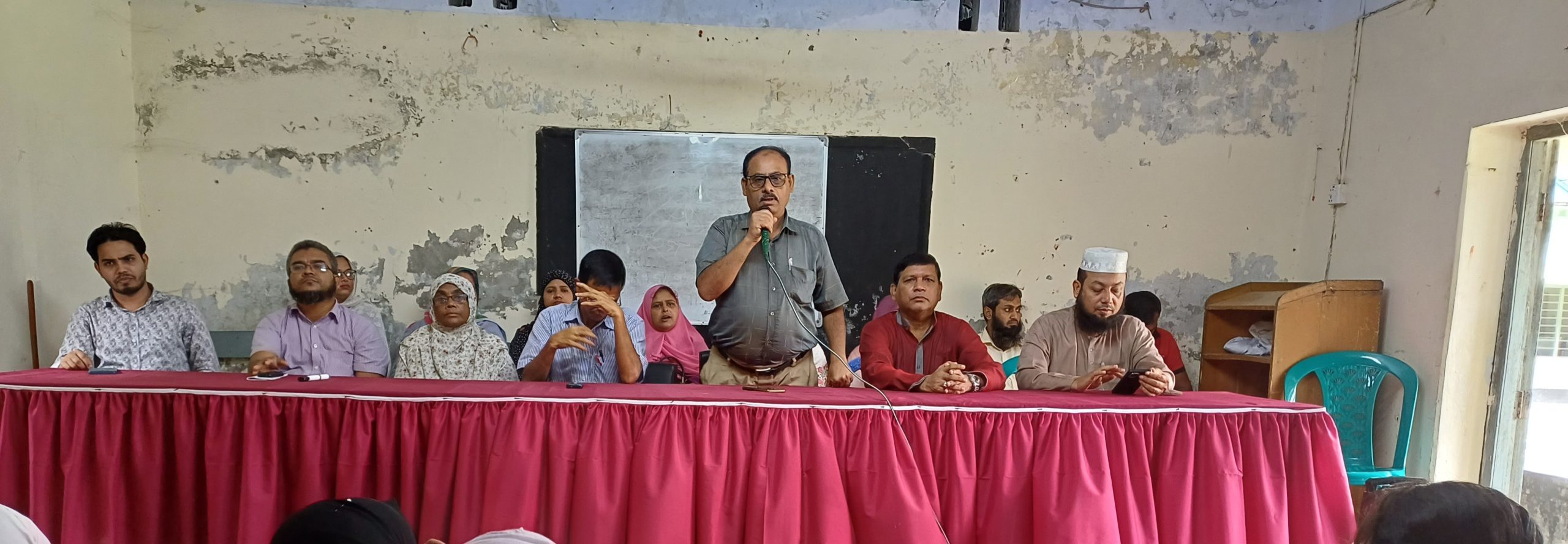 নলছিটি গার্লস স্কুল অ্যান্ড কলেজে বিশ্ব শিক্ষক দিবস পালিত 5 20231005 114416 scaled