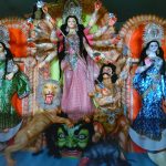 কুষ্টিয়ার ভেড়ামারায় হিসনা নদী দখল করে গরুর খামার
