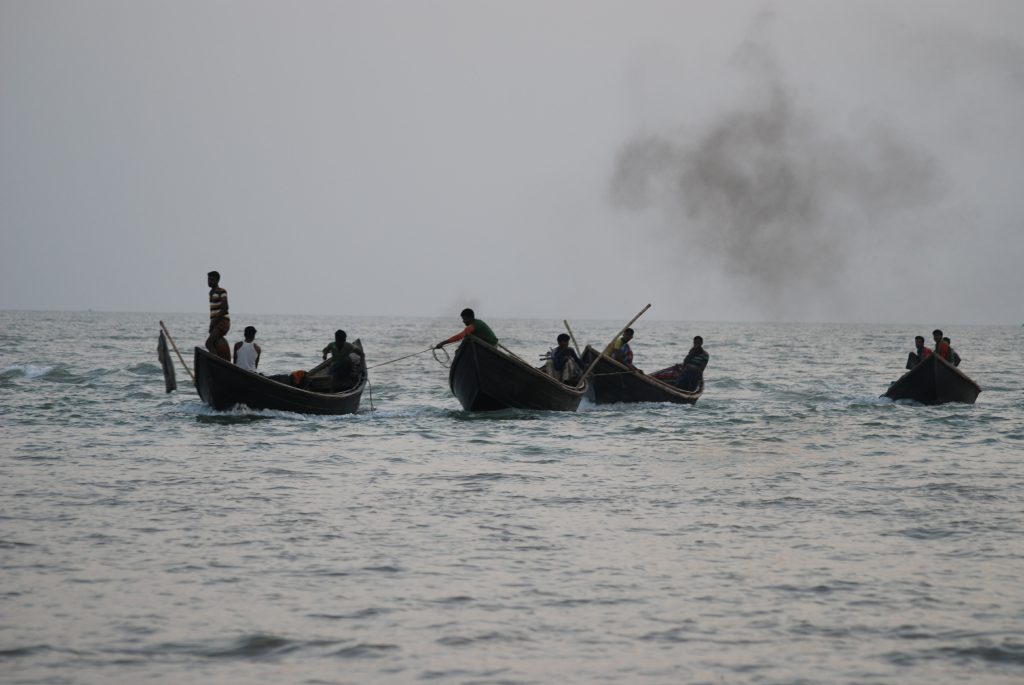 সমুদ্রে মাছ শিকারে ২২ দিনের নিষেধাজ্ঞা 8 9dd 7