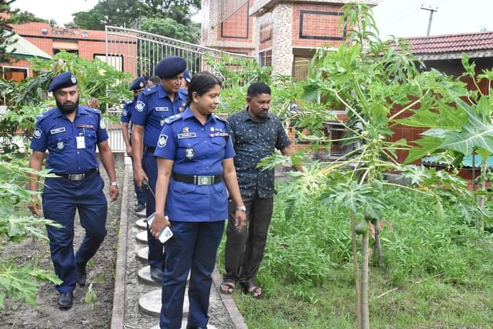 শেরপুর পুলিশ লাইন্সের পতিত জমিতে শাকসবজী চাষ 5 FB IMG 1696483818550