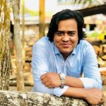 ঝালকাঠি সদর হাসপাতালে কর্মচারী জীবন কোটিপতি