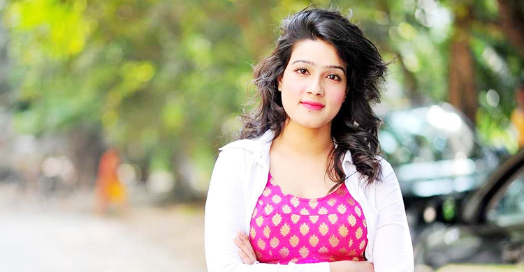 দুই আসনে মনোনয়ন চাইবেন মাহি 5 mahi 1 20231003115712
