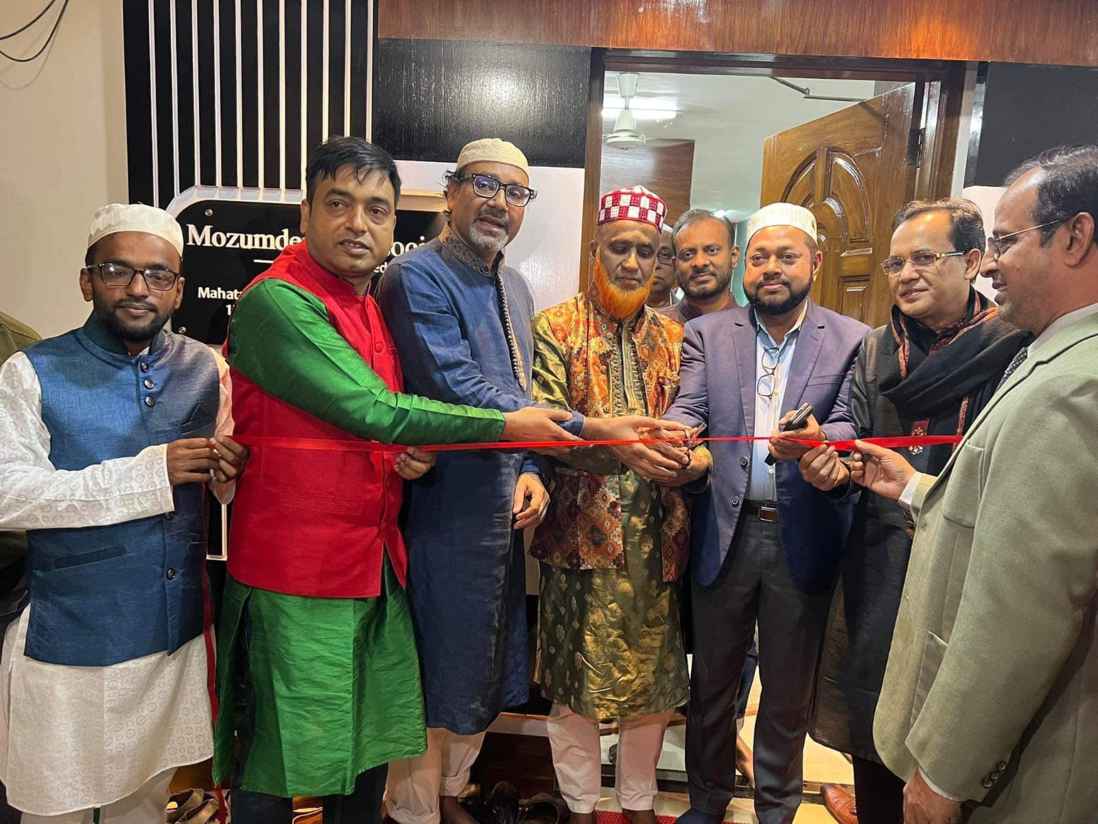 মজুমদার এন্ড এসোসিয়েট’র নতুন অফিসের শুভ উদ্বোধন 5 WhatsApp Image 2023 12 31 at 7.39.14 PM