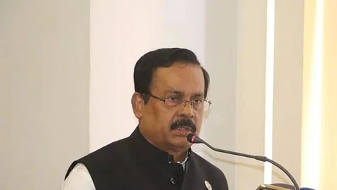 নানকের দেনা স্ত্রীর কাছে ৮৮ লাখ টাকা, মেয়ে পাবেন দেড় কোটি 5 prothomalo bangla 2023 12 54e8d9d2 9e0a 47d3 916c e01c2e0285f4 46591eb3 ea0c 446c 8f73 323931a9f5e0