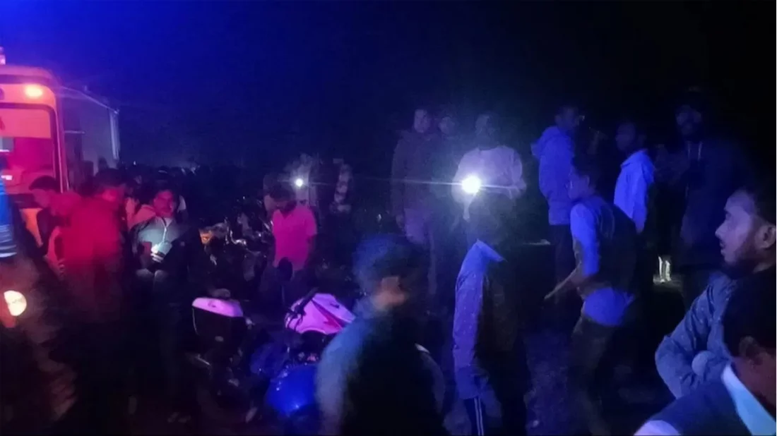 ঝাড়খণ্ডে ভয়াবহ দুর্ঘটনা, ট্রেনের ধাক্কায় নিহত ১২ 5 6ad80d084df0f09a4702a2693fe1e176 65df58f26e509