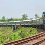 নাবিকের ভুলে জলদস্যুদের পুরোপুরি নিয়ন্ত্রণে যায় এমভি আবদুল্লাহ!