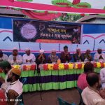 দেয়ালে পিঠ ঠেকে গেছে হকারদের দেখার কেউ নেই