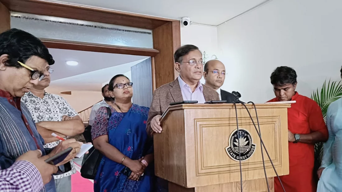 ইরান-ইসরাইল উত্তেজনা নিরসন ও গাজায় হত্যাযজ্ঞ বন্ধ চায় বাংলাদেশ: পররাষ্ট্রমন্ত্রী 5 325d2f25b7d61481073a6344d22e8b9a 661bf78476743
