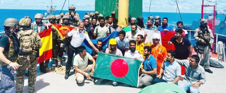 ৫০ লাখ ডলার মুক্তিপণ দিয়ে মুক্ত এমভি আব্দুল্লাহ ও ২৩ নাবিক: রয়টার্স 5 562fb1c12d5b49d3691a02c0607ef882 661ba1c348f13