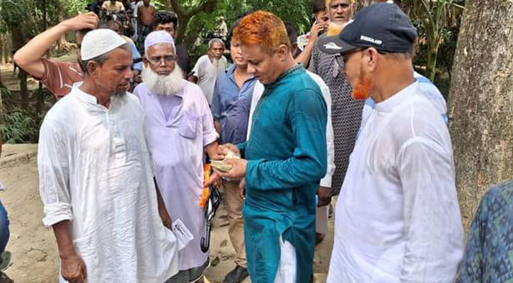 মুলাদি উপজেলা পরিষদ নির্বাচনে এক চেয়ারম্যান প্রার্থীর বিরুদ্ধে টাকা বিতরণের অভিযোগ 5 1715239806.U