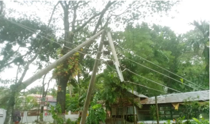 ঘূর্ণিঝড় রিমাল’র প্রভাব: বিদ্যুৎহীন উপকূলের প্রায় ২৬ লাখ গ্রাহক 5 gdfgdf 2