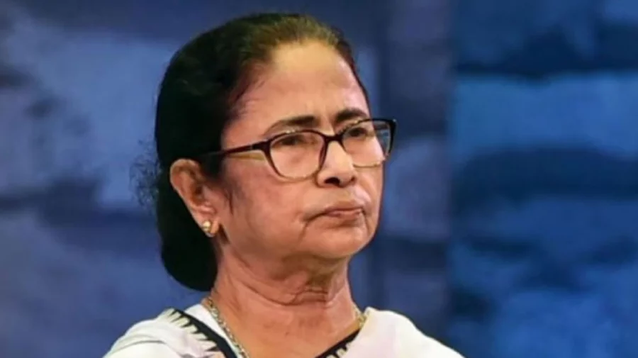 ভরাডুবি হতে পারে মমতার তৃণমূলের 5 mamota