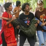 কোটা বিরোধী বিক্ষোভ আওয়ামী লীগকে যে বার্তা দিয়েছে