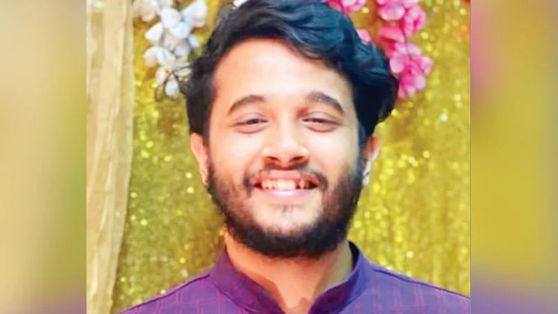 মুগ্ধকে নিয়েই আহাজারি চলছে খুলনা বিশ্ববিদ্যালয়ে 5 মাহফুজুর রহমান মুগ্ধ