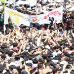 আওয়ামী লীগ সরকারের পতনে,রাজপথে ছাত্র-জনতার বিজয়োল্লাস