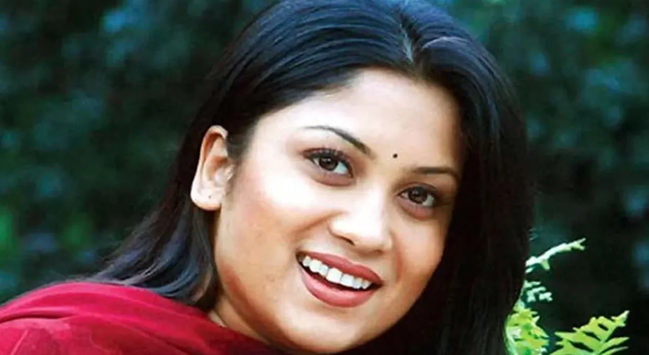 শিক্ষার্থীদের জন্য আল্লাহর কাছে সাহায্য চাইলেন শ্রাবন্তী 5 image 108628 1722678160