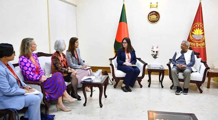 বাংলাদেশ ব্যাপক শ্রম সংস্কারে প্রতিশ্রুতিবদ্ধ : ড. ইউনূস 5 image 163312 1732540593