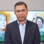 জিয়াউর রহমানকে নিয়ে আপত্তিকর মন্তব্য,বিচারপতির বেঞ্চে ডিম ছুড়েছেন আইনজীবীরা