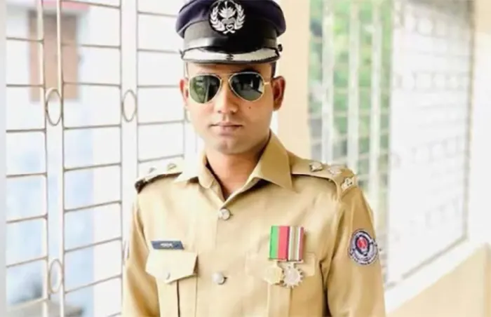চট্টগ্রামে র্যাব কার্যালয়ে পুলিশের সিনিয়র এএসপির আত্মহত্যা 5 159916 2 1