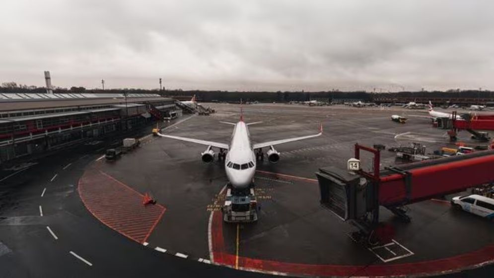 indian airports shut down 681d13cdc8f8b