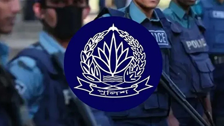 বরিশালে কনস্টেবলের স্ত্রীকে বিয়ের প্রস্তাব দিয়ে বরখাস্ত এএসপি 5 ppp
