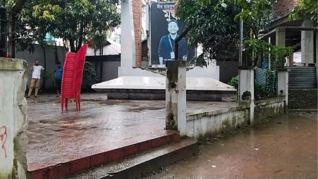 আশুগঞ্জে এনসিপির সমর্থকদের বিরুদ্ধে উপজেলা ভূমি অফিসের বেষ্টনী ভাঙ্গার অভিযোগ 5 26c334fda7395732b012e8ba619b9dfb 68921a93ced9e