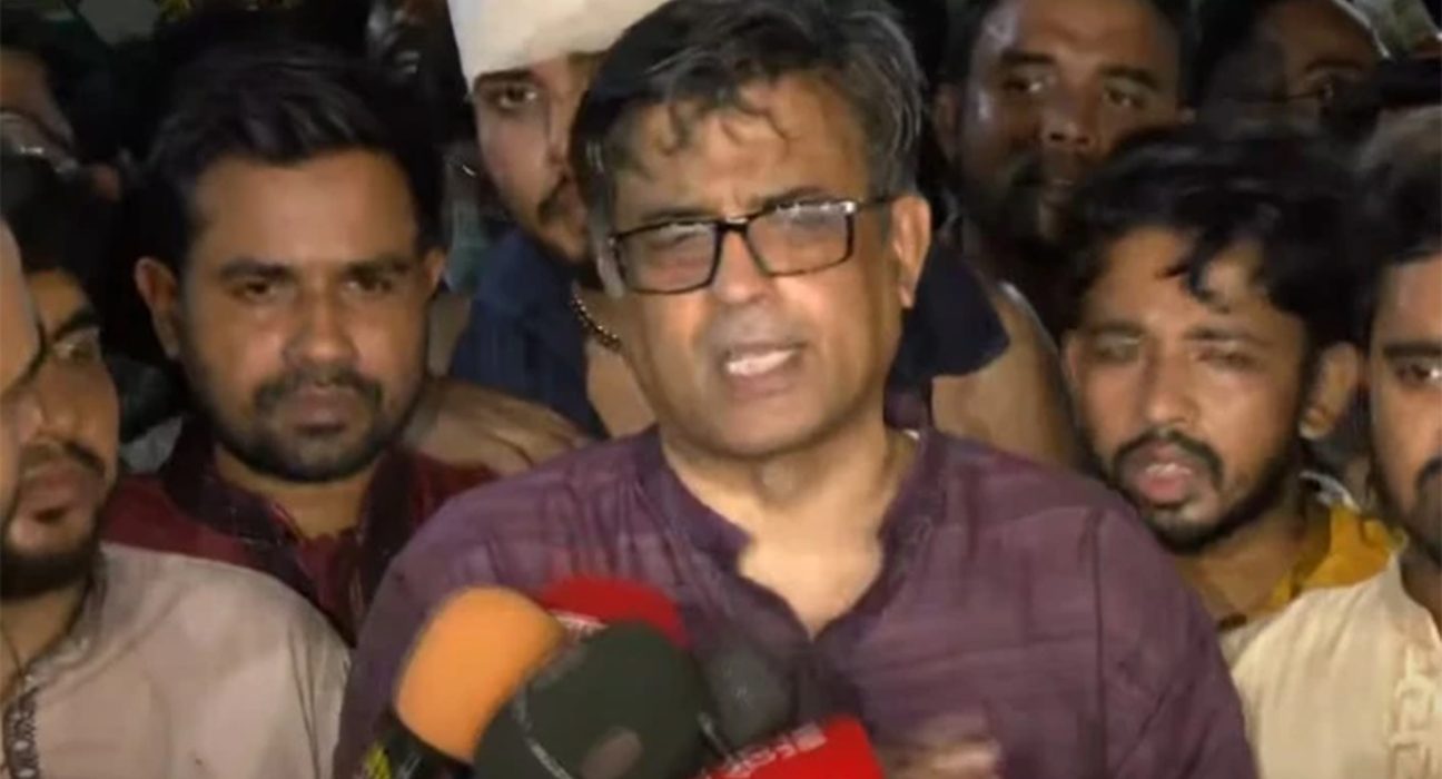 নুরের ওপর হামলা খুবই ন্যাক্কারজনক :প্রধান উপদেষ্টার প্রেস সচিব 5 40349a823ac737c419c3eca711762f4f8f3150a65b9e62ec