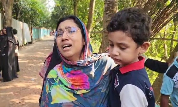 আবুল কালামের শিশু সন্তানদের মানুষ করতে চাকরি করবেন প্রিয়া, কি করে বইবেন বেদনার ভার! 3 image 248334 1761631699