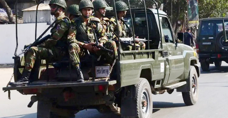 সংসদ নির্বাচনে সেনা ও নৌবাহিনীর ৯২ হাজার ৫০০ সদস্য দায়িত্বে থাকবে 4 জাতীয় সংসদ নির্বাচনে সারাদেশে সেনা ও নৌবাহিনী