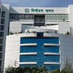 চট্টগ্রাম বন্দরে ট্যারিফ বৃদ্ধি ও বিদেশিদের কাছে টার্মিনাল ছেড়ে দেওয়া নিয়ে বিতর্ক কেন?