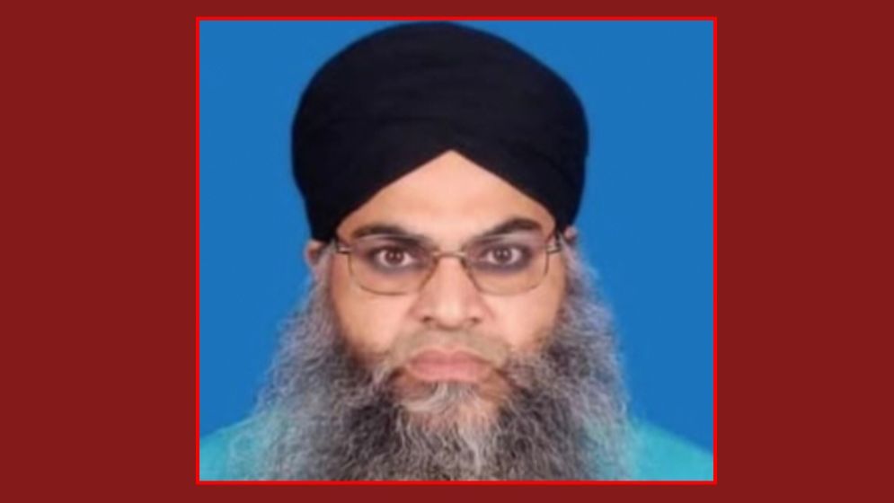 বাসা থেকে পালানোর চেষ্টা খতিব মুফতি মুহিব্বুল্লাহ মাদানীর 1 মুহিব্বুল্লাহ মাদানী।