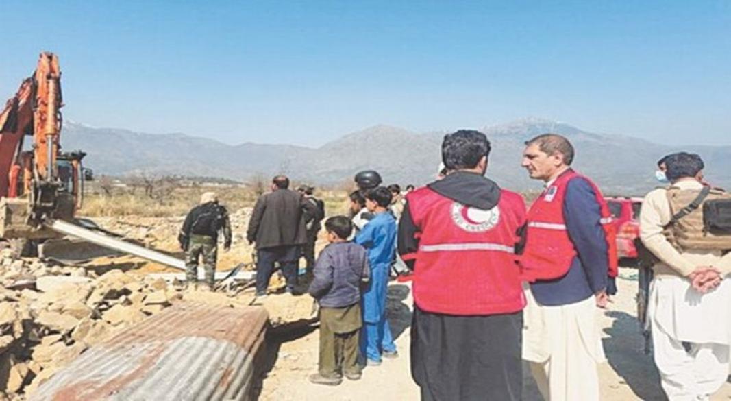 আফগানিস্তানে পাকিস্তানের বিমান হামলা