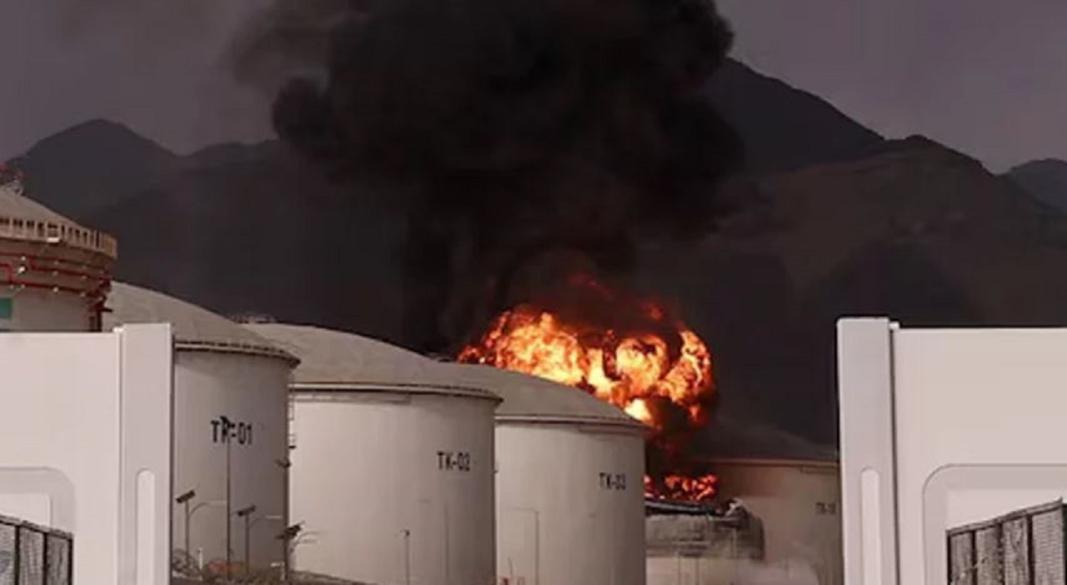 আরব আমিরাতে ভয়াবহ ক্ষেপণাস্ত্র হামলা ইরানের