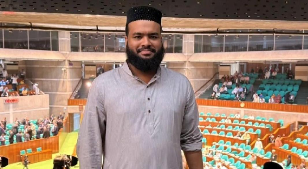 আরজু আহমাদ।