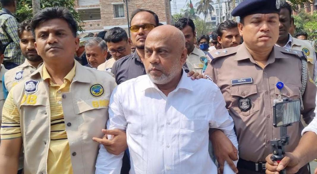 বরিশাল আদালত ভাঙচুর -আইনজীবী গ্রেফতার