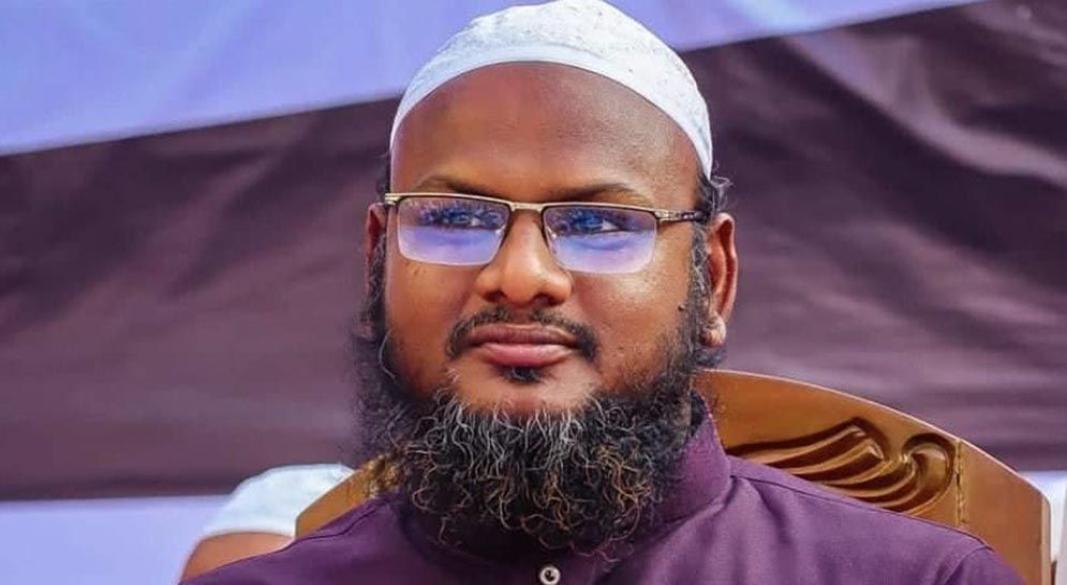 চেয়ারম্যান হুমায়ুন কবির