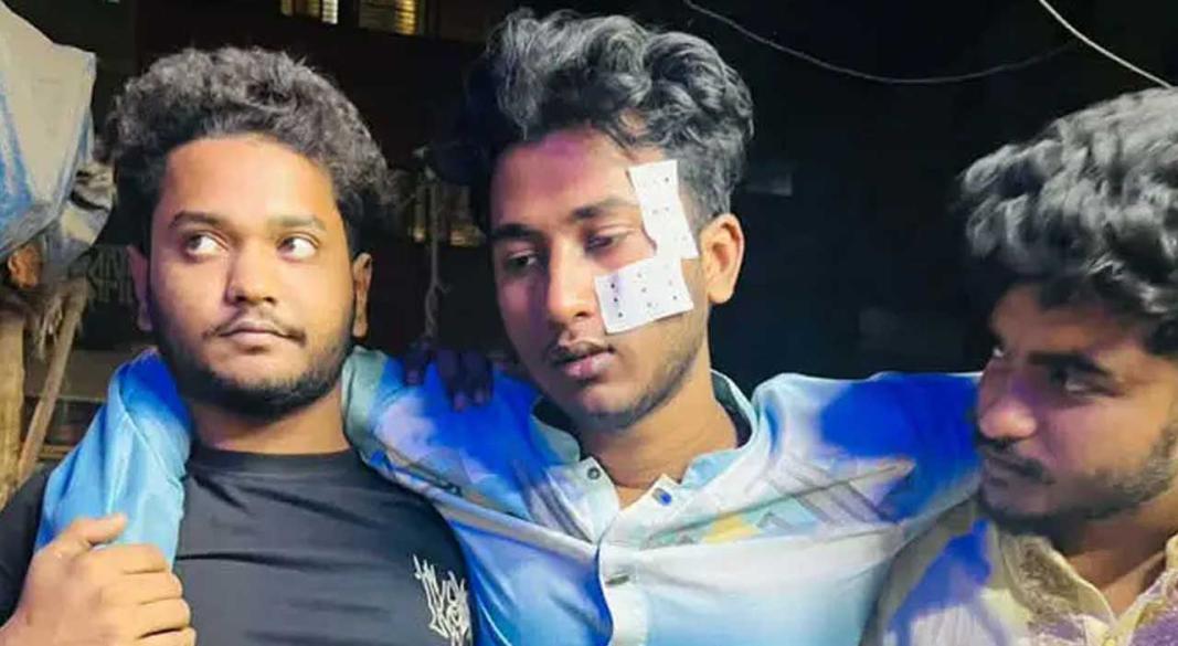 ফতুল্লায় চাঁদাবাজি