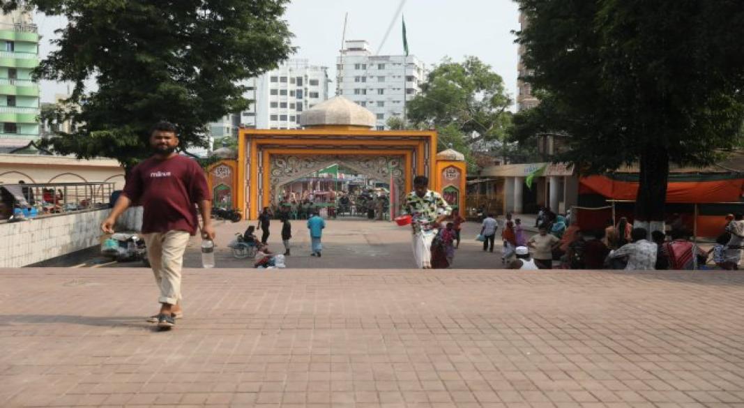 শাহ আলী বাগদাদীর (রহ.) মাজারের আছে হাজার কোটি টাকার স্থাবর ও অস্থাবর সম্পদ।