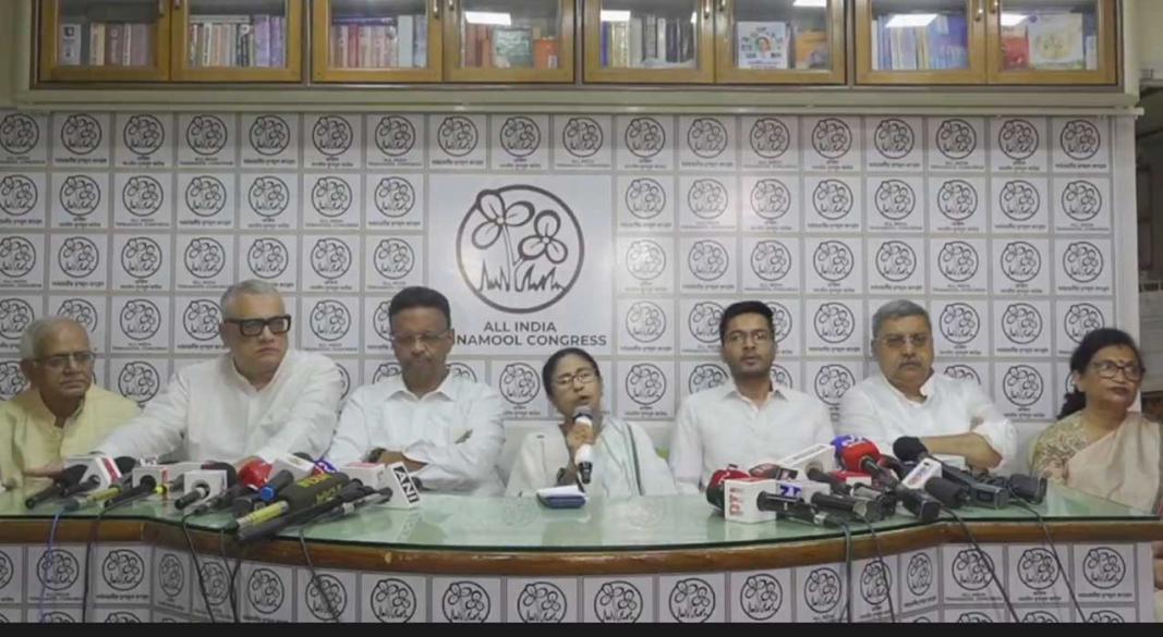 ভোটে হারিনি, আমি ইস্তফা দেব না- মমতা
