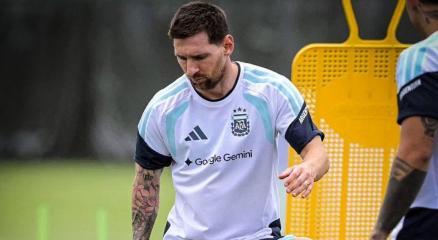 লিওনেল মেসি