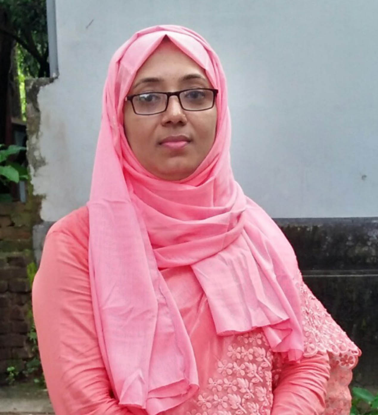 বাউফলে শ্রেষ্ঠ শিক্ষিকা রাবেয়া খাতুন কচি 5 Y„R on‡ 17.9
