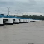সাব রেজিস্ট্রারের মাসে গাড়িভাড়া ৭০ হাজার, বাড়িভাড়া ১৮! : বেতন ৩৫ হাজার