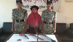 কক্সবাজারে অস্ত্র-গুলি সহ রোহিঙ্গা নারী আটক 5 images 5