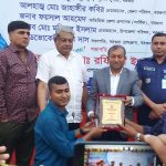 অব্যাহতি নিচ্ছেন  মেয়র সাদিক, দেখা হবে না চাচা-ভাতিজার : চারদিন মেয়রশূন্য থাকবে বরিশাল নগরভবন