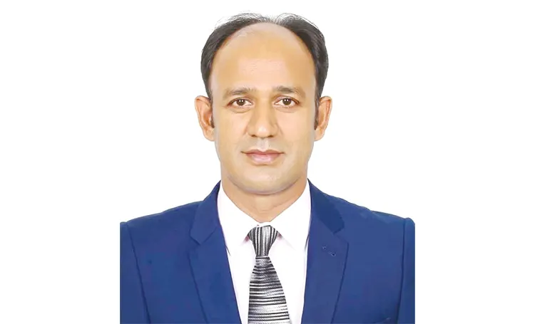 ৫০ বছরের রেকর্ড যেভাবে ভেঙে দেন ব্যারিস্টার সুমন 5 92519 sumon