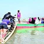 গ্রাহকের কোটি কোটি টাকা নিয়ে পালিয়েছে ‘ডলফিন’