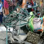 তিন ইজিবাইক ও গাড়ি চাপা দিয়ে উঠে যায় ট্রাকটি:তদন্ত কমিটি গঠন